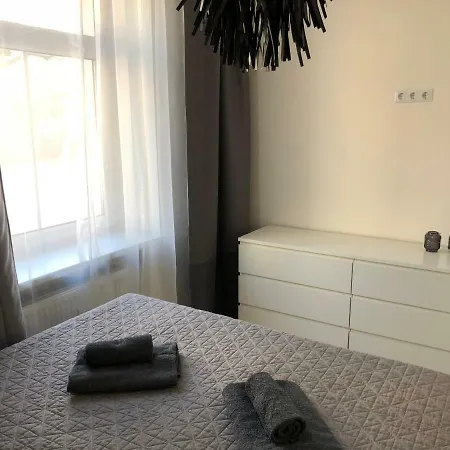 V.reimani Apartment